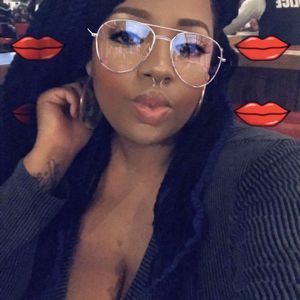 Meet your Posher, Sasha